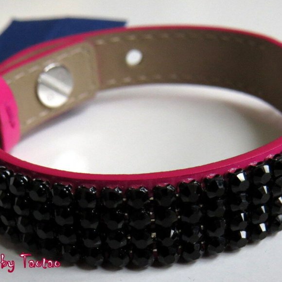 New in Box Swarovski Golf Fuchsia Bracelet 1128183 - Picture 3 of 8